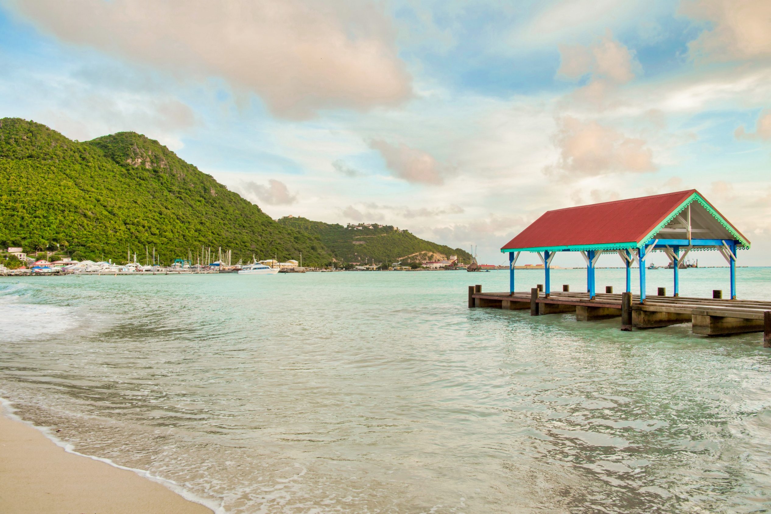 A Journey to Caribbean Harbourages & Private Idylls