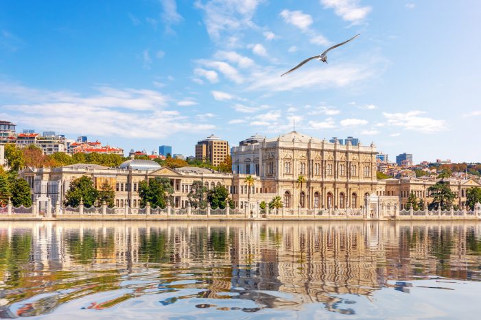 Istanbul Palaces and Afternoon Tea